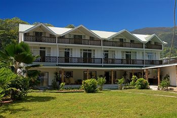 Augerine Guest House Beau Vallon  Exterior photo